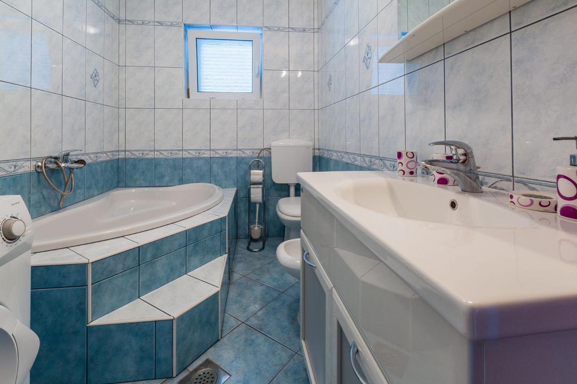 נובי ווינודולסקי Apartments Tomica מראה חיצוני תמונה