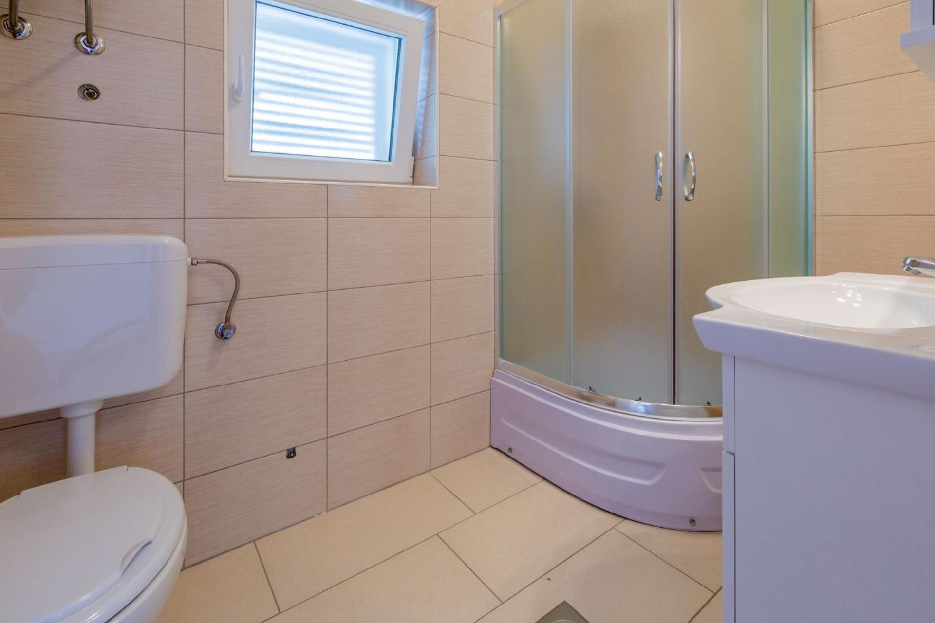 נובי ווינודולסקי Apartments Tomica מראה חיצוני תמונה