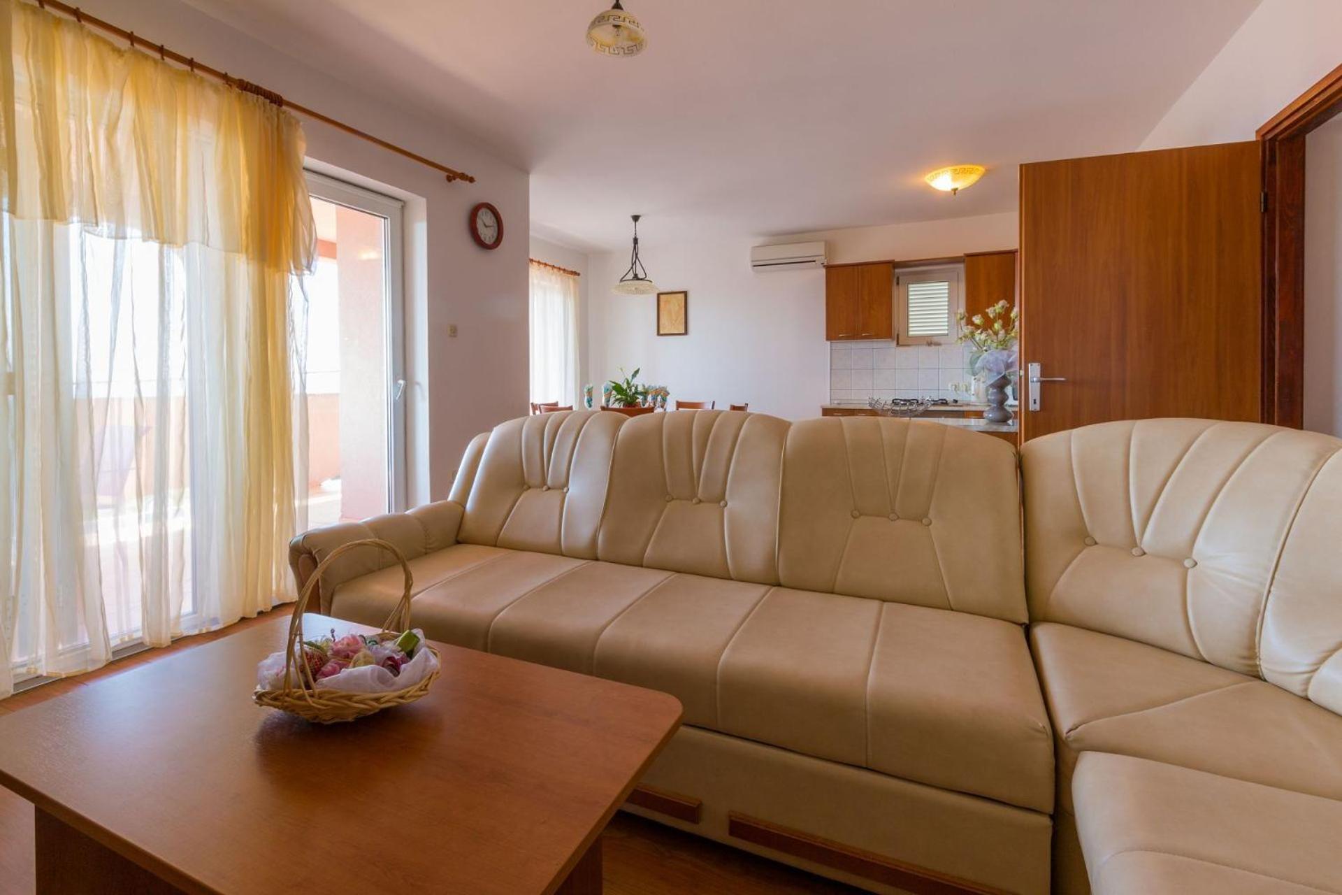 נובי ווינודולסקי Apartments Tomica מראה חיצוני תמונה
