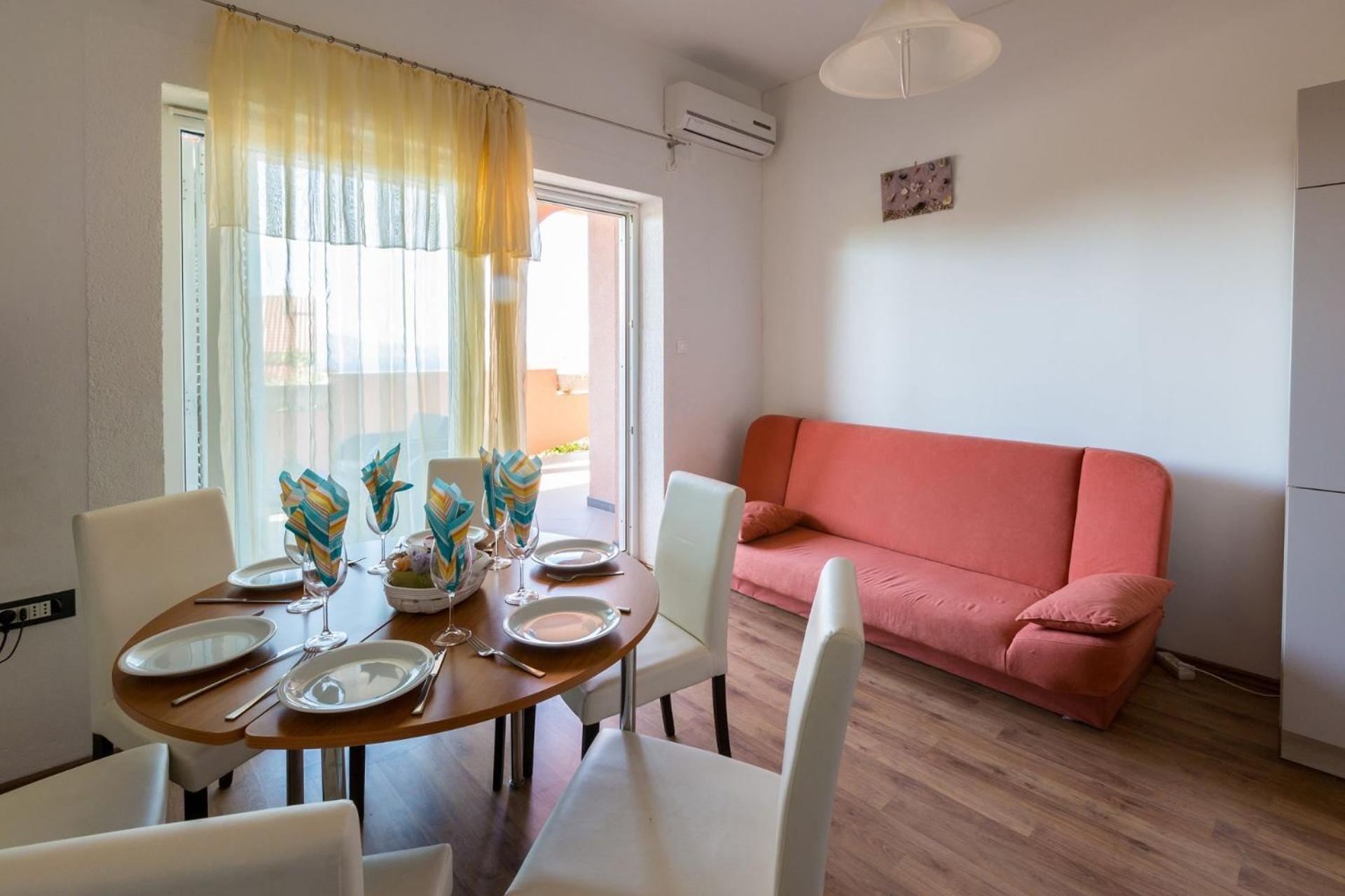 נובי ווינודולסקי Apartments Tomica מראה חיצוני תמונה